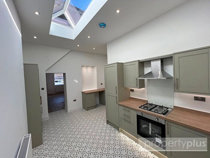 3 Bedroom Terraced House For Sale In Brown Street, Ferndale, Rhondda Cynon Taff, CF43