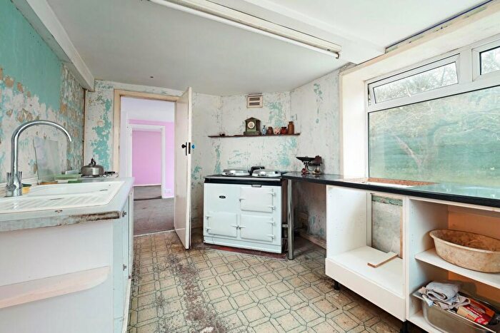 3 Bedroom Detached Bungalow For Sale In Agester Lane, Denton, Canterbury, CT4