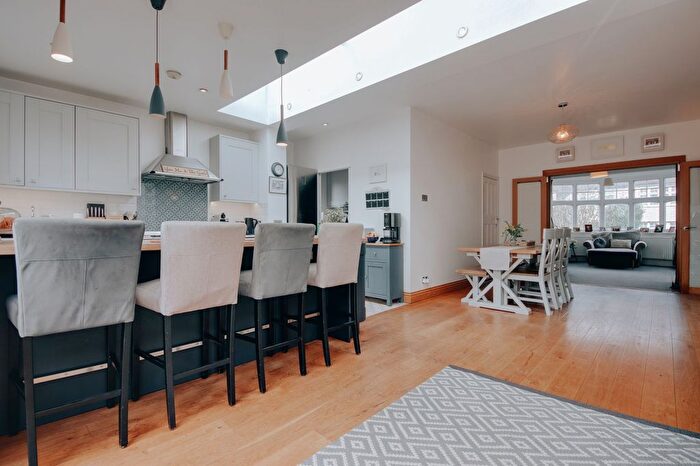 3 Bedroom Semi Detached House For Sale In Wilcot Avenue, Watford, WD19