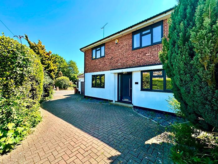 4 Bedroom Detached House To Rent In Hunter Avenue, Shenfield, Brentwood, CM15