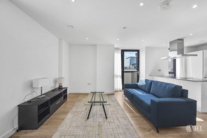 3 Bedroom Flat To Rent In Langham House, Forrester Way, London, E15