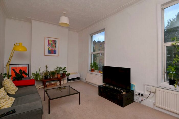 4 Bedroom Apartment To Rent In Bellenden Road, Peckham Rye, London, SE15
