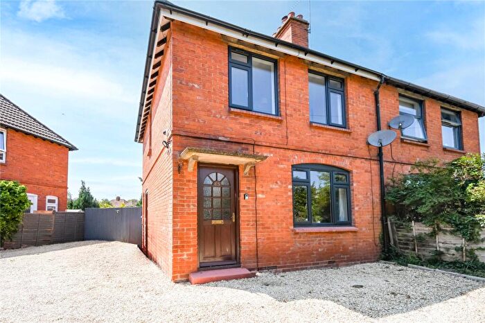 2 Bedroom Semi-Detached House For Sale In Longcroft Avenue, Devizes, Wiltshire, SN10