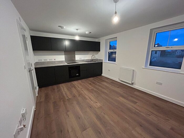 2 Bedroom Detached House To Rent In Blackthorn Boulevard, Kiverton Park, Rotherham, S26