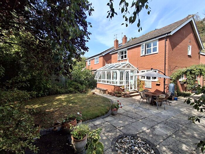 4 Bedroom Detached House For Sale In Northwood Lane, Bewdley, Worcestershire, DY12