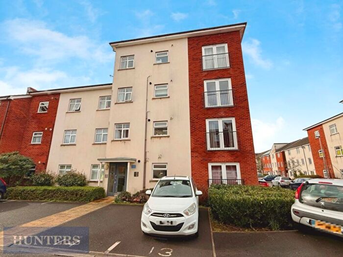 2 Bedroom Flat For Sale In Thursby Walk, Exeter, EX4