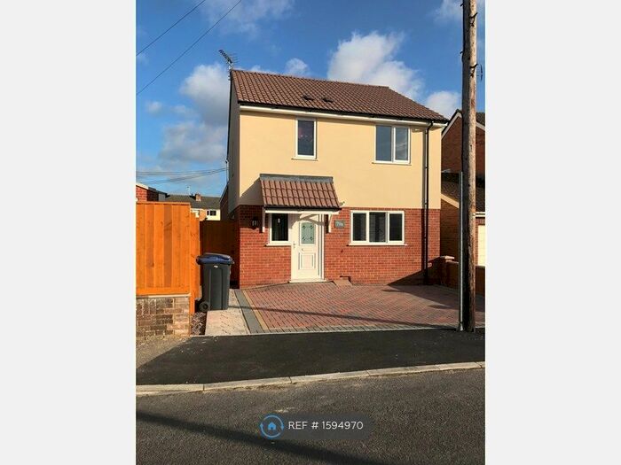 3 Bedroom Detached House To Rent In Chantry Gardens, Southwick, Trowbridge, BA14