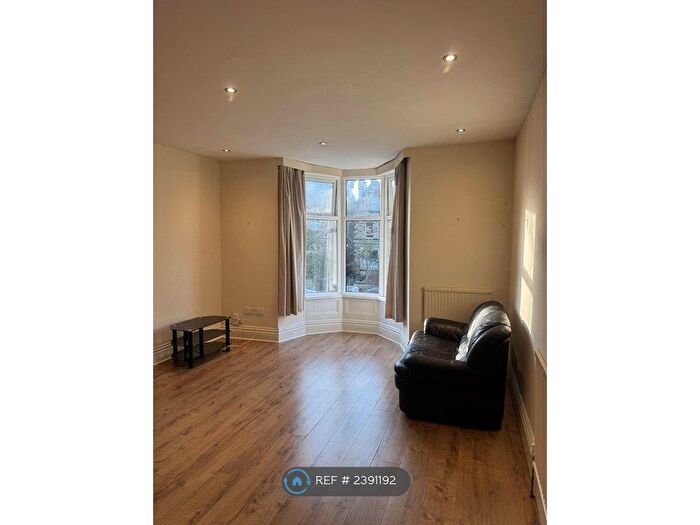 1 Bedroom Flat To Rent In Montgomery Road, Sheffield, S7