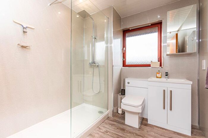 1 Bedroom Flat For Sale In Maryhill Road, St Georges Cross, G20