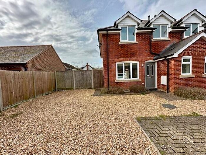 3 Bedroom Semi-Detached House To Rent In Rosemerry Place, Langley, Southampton, Hampshire, SO45