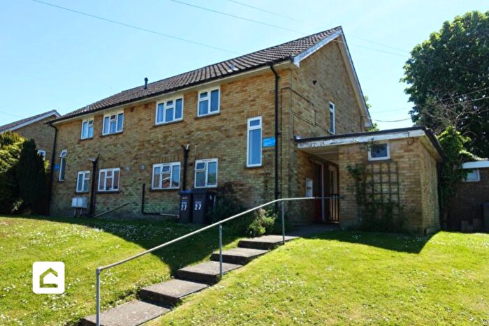 1 Bedroom Maisonette For Sale In Ashurst Wood, East Grinstead, West Sussex, RH19