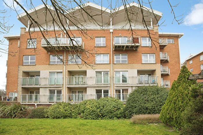 1 Bedroom Flat To Rent In Chandlery Way Penstone Court, Cardiff, CF10