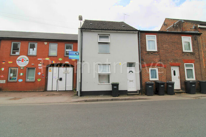 1 Bedroom End Of Terrace House To Rent In Adelaide Street Luton, LU1