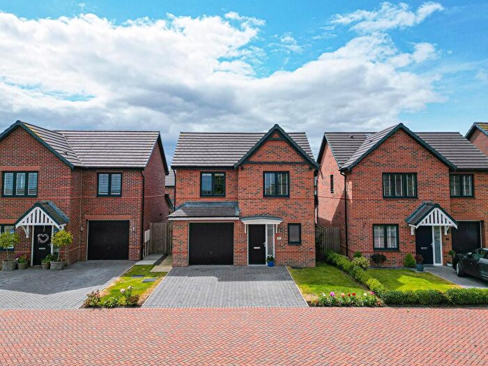 3 Bedroom Detached House For Sale In Stone Drive, Burnopfield, Newcastle Upon Tyne, NE16