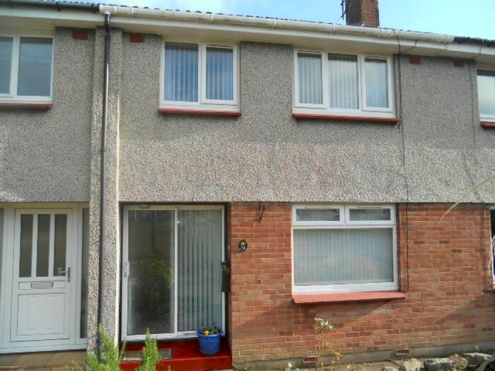 3 Bedroom Terraced House To Rent In Glencross Garden, Penicuik, Midlothian, EH26