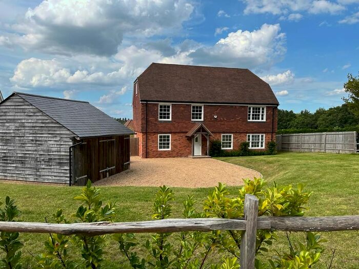 5 Bedroom Detached House To Rent In Shepherds Hill, Colemans Hatch, Hartfield, TN7