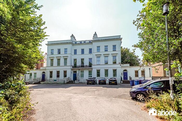2 Bedroom Apartment For Sale In Devonshire Road, Princes Park, Liverpool, L8