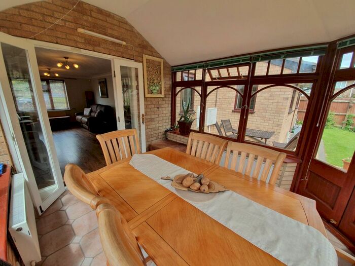 4 Bedroom Property To Rent In Stokesay Court, Longthorpe, Peterborough, PE3