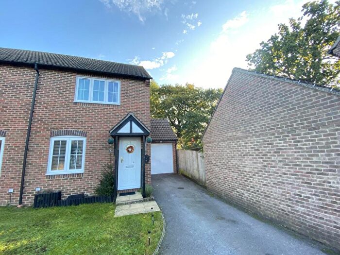 2 Bedroom Semi-Detached House To Rent In Tamarisk Court, Thatcham, RG18