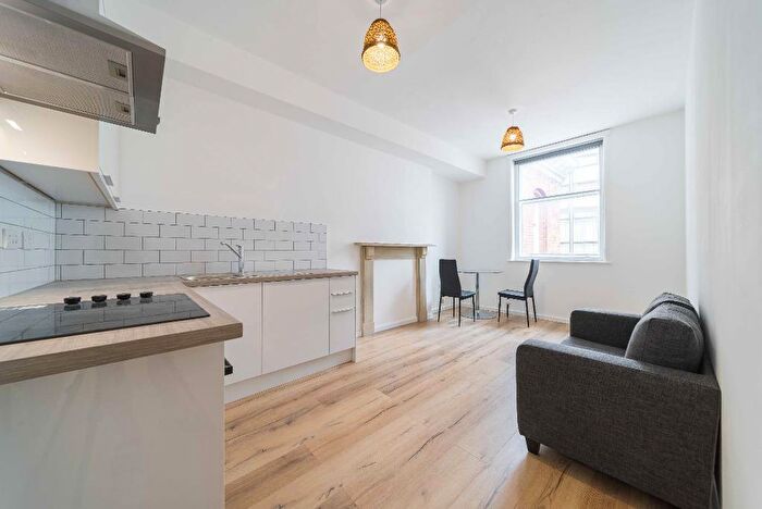 1 Bedroom Flat To Rent In George Street, City Centre, Sheffield, S1