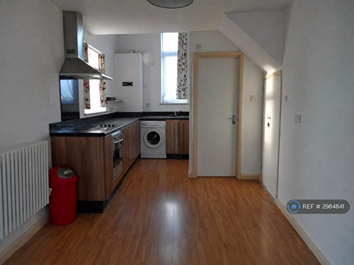 1 Bedroom Flat To Rent In Nottingham Road, Loughborough, LE11