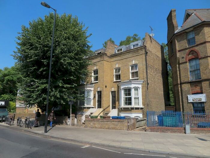 1 Bedroom Apartment To Rent In Abbeyfield Road, Surrey Quays, SE16