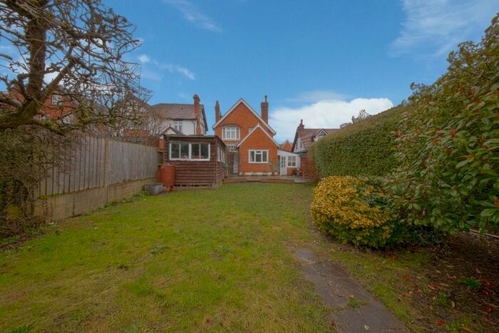 3 Bedroom Detached House To Rent In Belmont Road, Maidenhead, SL6