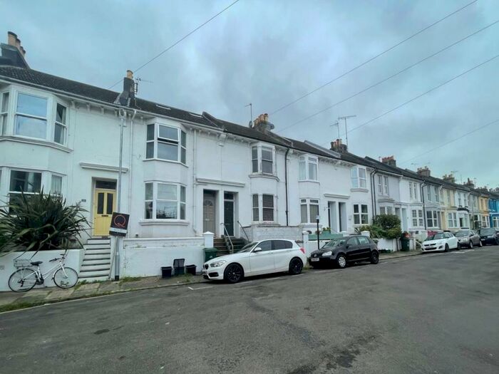 4 Bedroom House To Rent In Hastings Road, Brighton, BN2