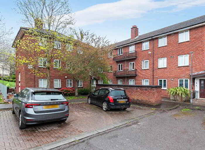 2 Bedroom Apartment / Flats For Sale In Kansas Avenue Flats, Belfast, BT15