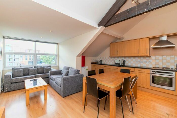 5 Bedroom Flat To Rent In Osborne Terrace, Jesmond, Newcastle Upon Tyne, NE2