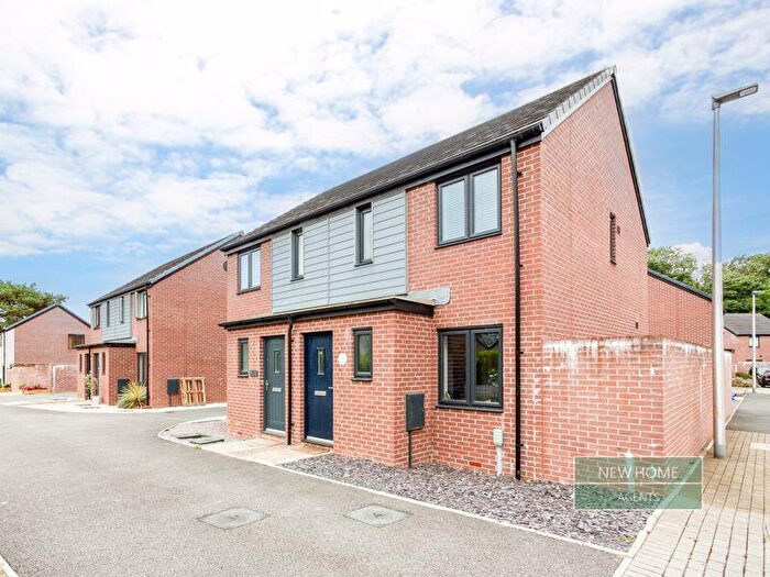 2 Bedroom Semi-Detached House For Sale In Llys Illtern, Cardiff, CF5