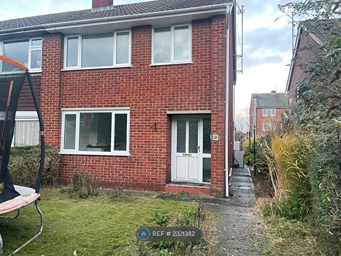 3 Bedroom Semi-Detached House To Rent In Keats Crescent, Swindon, SN2