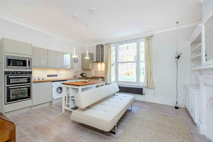 1 Bedroom Flat To Rent In Wandsworth Bridge, Fulham, SW6