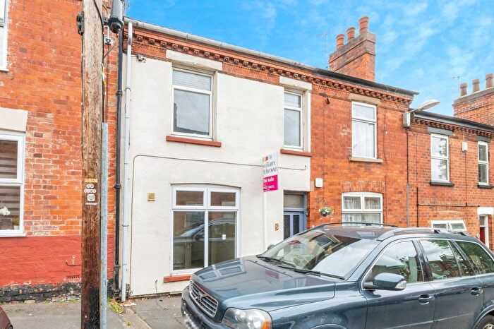 3 Bedroom Terraced House For Sale In Walmer Street, Lincoln, LN2