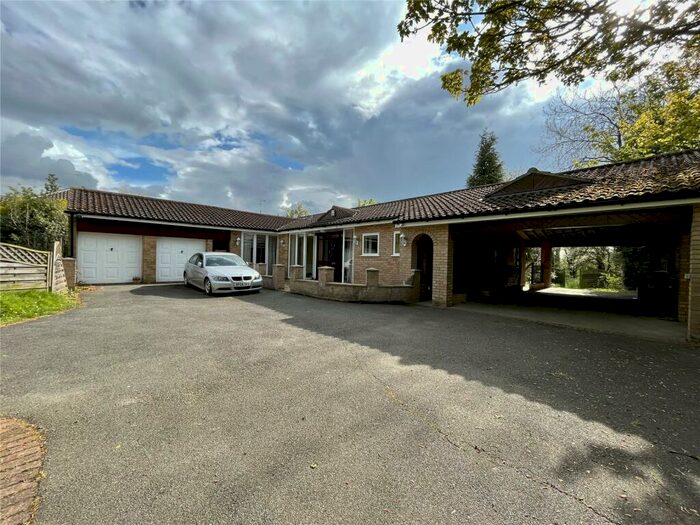 4 Bedroom Bungalow To Rent In School Lane, Canwick, Lincoln, LN4