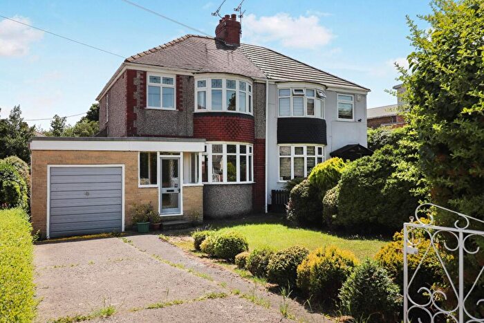 3 Bedroom Semi Detached House For Sale In Cowley View Road, Chapeltown, Sheffield, S35