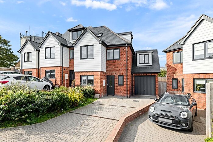 4 Bedroom Terraced House To Rent In Water Tower Place, Deal, CT14