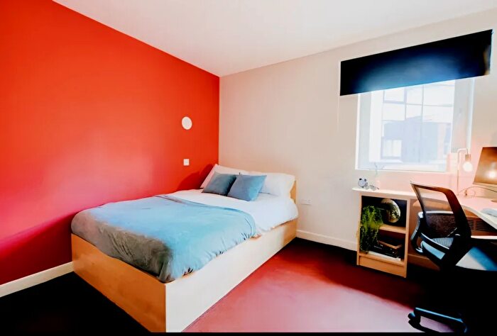 1 Bedroom Flat To Rent In Midland Way, Nottingham, NG7
