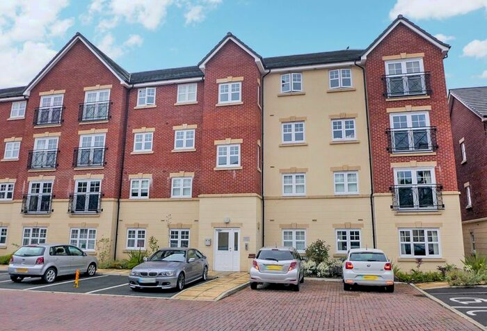 2 Bedroom Flat To Rent In Astley Brook Close, Astley Bridge, Bolton BL1