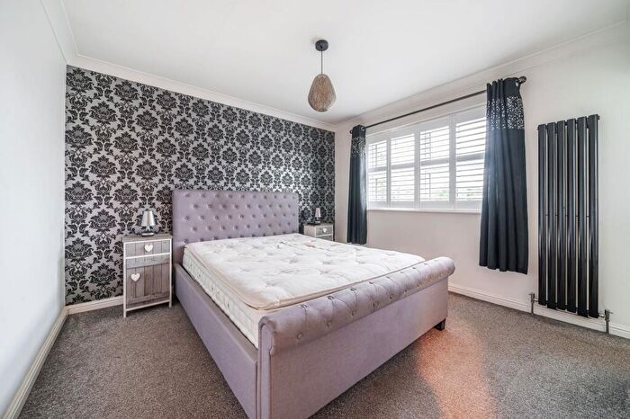 2 Bedroom End Of Terrace House To Rent In Burfield Road, Old Windsor, SL4