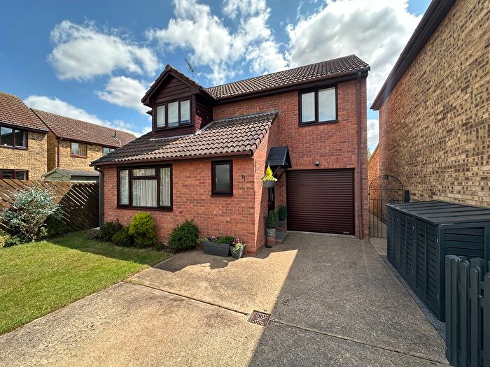 3 Bedroom Detached House For Sale In Providence Way, Waterbeach, Cambridge, CB25