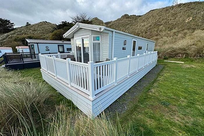 2 Bedroom Park Home For Sale In Loggans Road, Loggans, Hayle, TR27