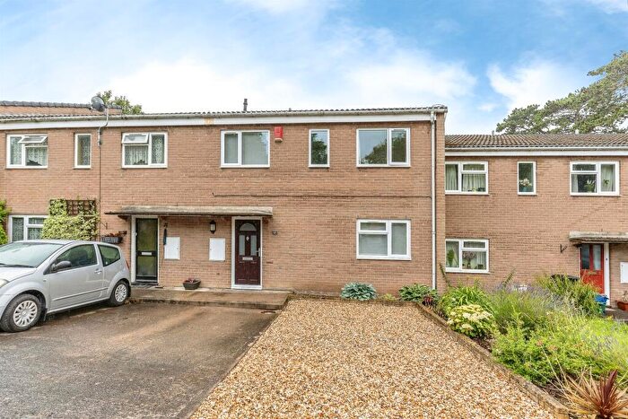 3 Bedroom Terraced House For Sale In Elmfield Road, Bristol, BS9