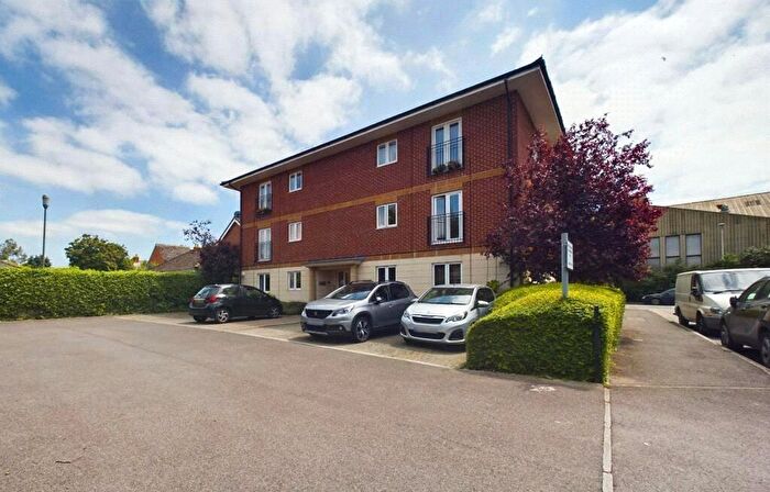 2 Bedroom Apartment To Rent In Laundry Court, Northway, Newbury, Berkshire, RG14