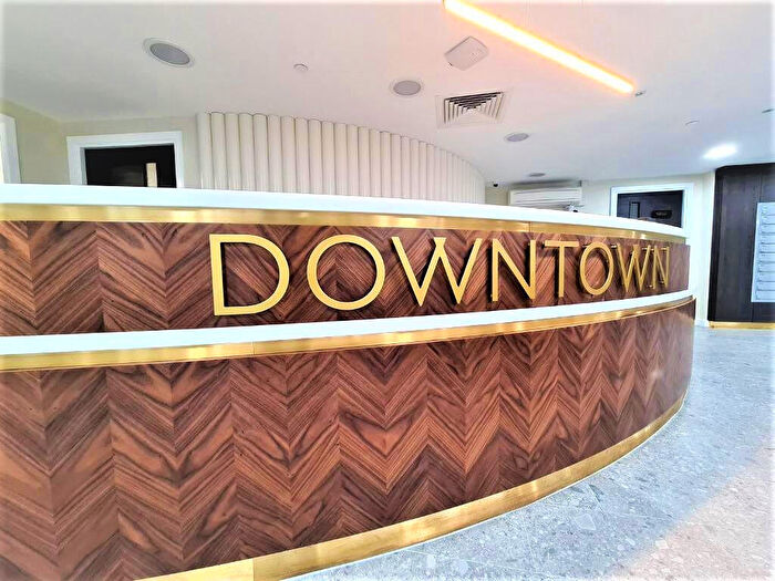 2 Bedroom Apartment For Sale In Woden Street, Salford, Lancashire, M5