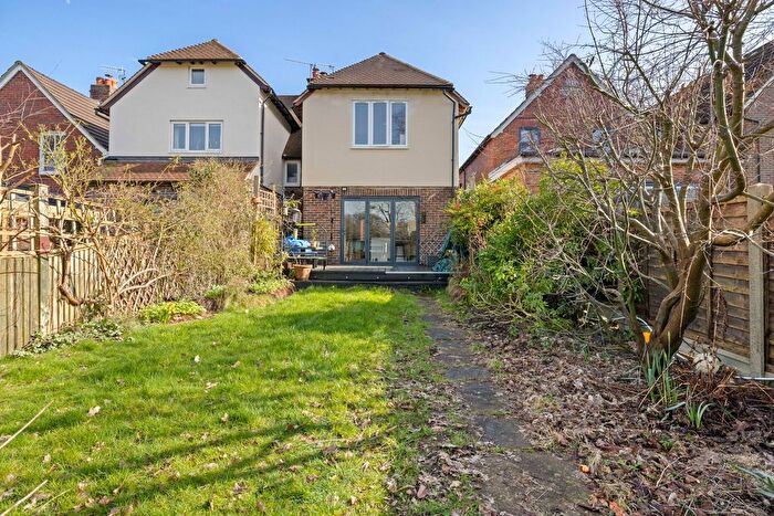 3 Bedroom Semi-Detached House For Sale In New Road, Haslemere, GU27