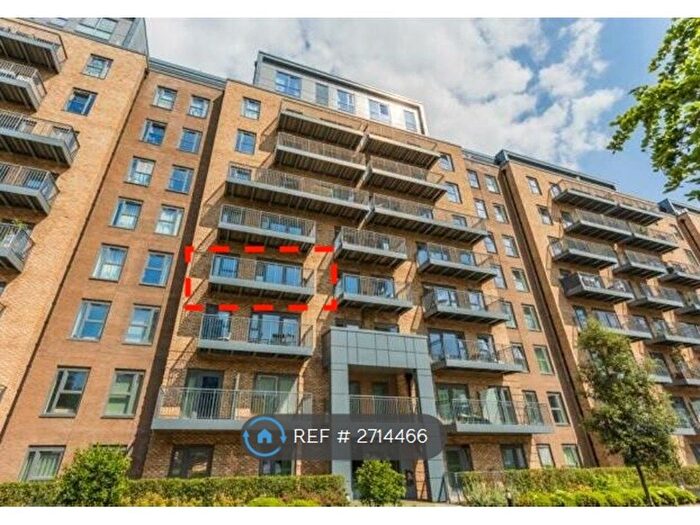 2 Bedroom Flat To Rent In Fermont House, London, NW9