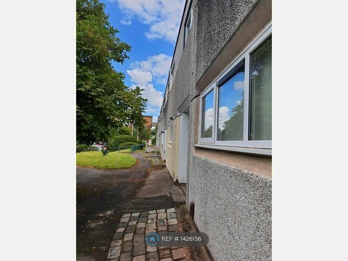 4 Bedroom Terraced House To Rent In Shepherds Row, Castlefields, Runcorn, WA7