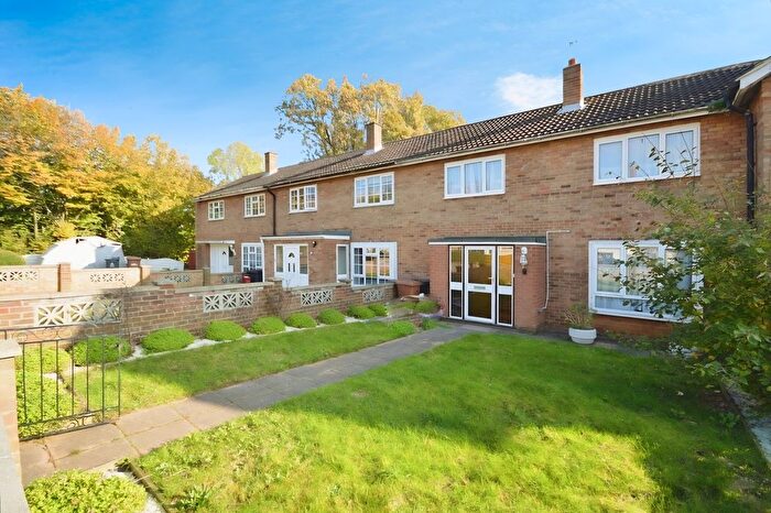 3 Bedroom Terraced House To Rent In Edgeworth Close, Stevenage, SG2