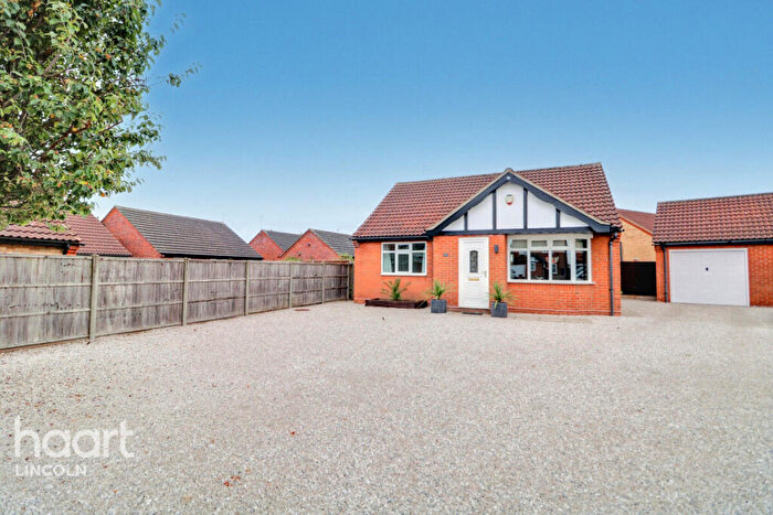 2 Bedroom Detached Bungalow For Sale In Langdale Close, Lincoln, LN2